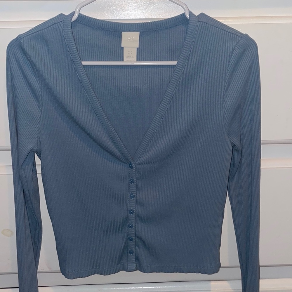 Ribbed cardigan in blue